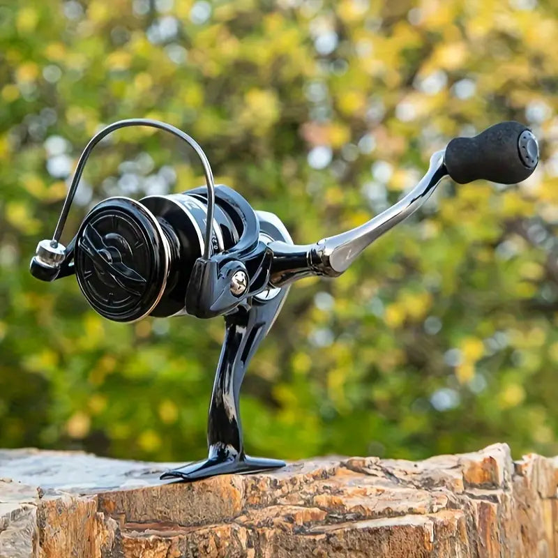 AC 7000 5.2:1 Gear Ratio Fishing Reel